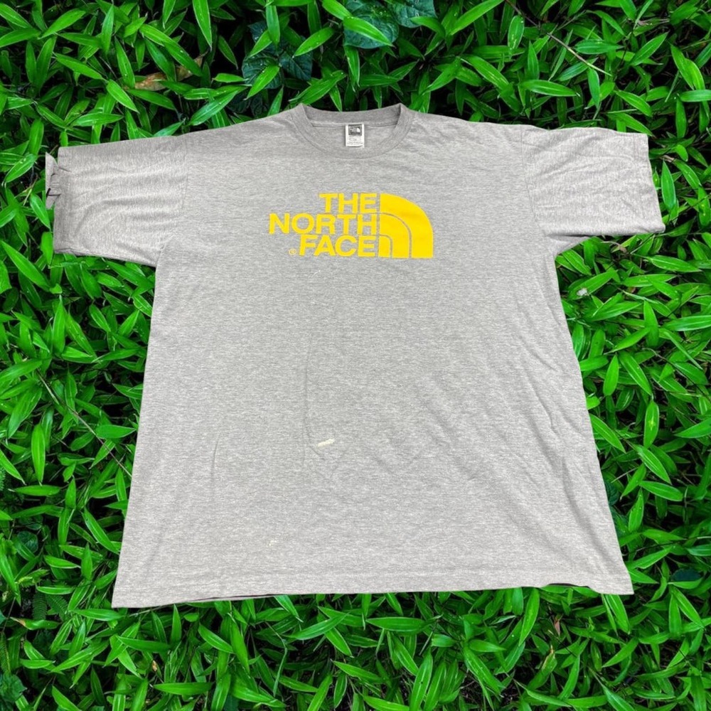 Retro North Face Branded Logo Grey Cotton Graphic Tee Large